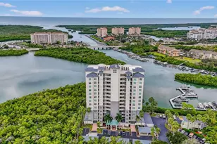 420 Cove Tower Dr, Naples, FL 34110 - Photo 20