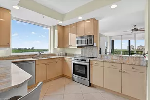 420 Cove Tower Dr, Naples, FL 34110 - Photo 6