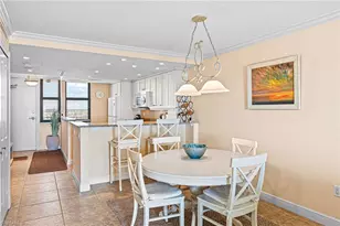 260 Seaview Ct, Marco Island, FL 34145 - Photo 10