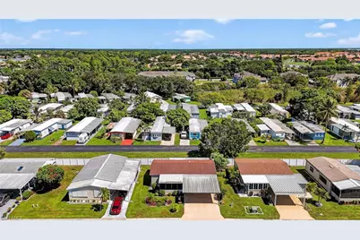 4 Oceans Blvd #4, Naples, FL 34104 - Photo 26