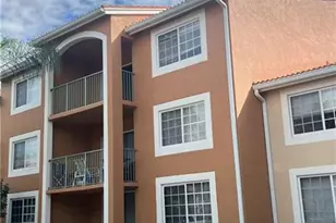 1260 Wildwood Lakes Blvd, Naples, FL 34104 - Photo 12