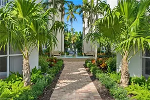 1300 Gulf Shore Blvd N, Naples, FL 34102 - Photo 24