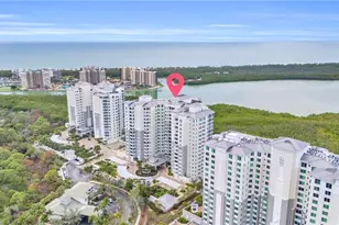 285 Grande Way, Naples, FL 34110 - Photo 40