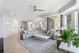 285 Grande Way, Naples, FL 34110 - Photo 6