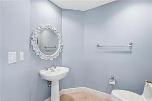 285 Grande Way, Naples, FL 34110 - Photo 32