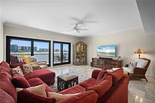 523 La Peninsula Blvd, Naples, FL 34113 - Photo 8