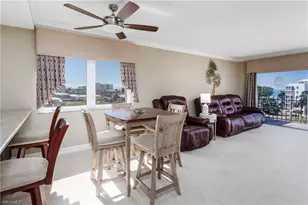 2150 Gulf Shore Blvd N, Naples, FL 34102 - Photo 14