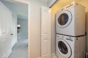 13040 Castle Harbour Dr, Naples, FL 34110 - Photo 24