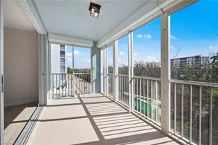 22736 Island Pines Way S, Fort Myers Beach, FL 33931 - Photo 34