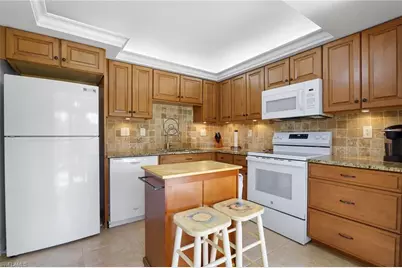117 Bob O Link Way #17A, Naples, FL 34105 - Photo 6