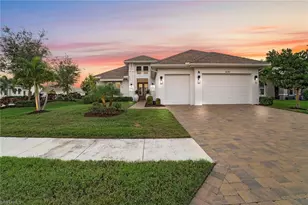 14391 Laguna Spgs Ln, Naples, FL 34114 - Photo 1