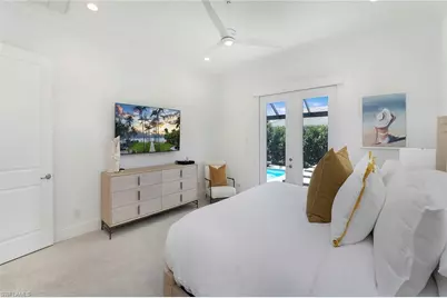 14391 Laguna Springs Ln, Naples, FL 34114 - Photo 14