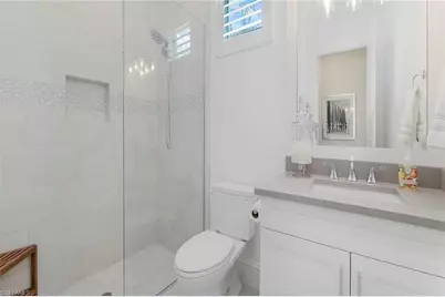 14391 Laguna Springs Ln, Naples, FL 34114 - Photo 22