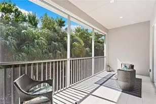 238 Indies Dr E, Naples, FL 34114 - Photo 18