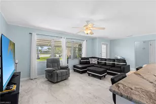 4902 Seville Ct, Cape Coral, FL 33904 - Photo 16