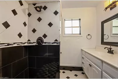 4300 Gulfstream Dr #1B, Naples, FL 34112 - Photo 12