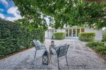 516 Neapolitan Ln, Naples, FL 34103 - Photo 42