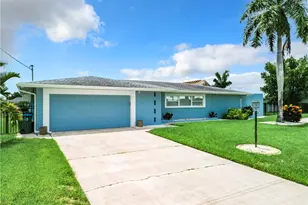 2818 SE 17th Pl, Cape Coral, FL 33904 - Photo 18