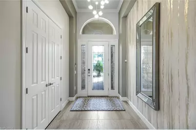 9075 Breakwater Dr, Naples, FL 34120 - Photo 6