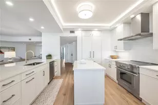 4021 Gulf Shore Blvd N, Naples, FL 34103 - Photo 20