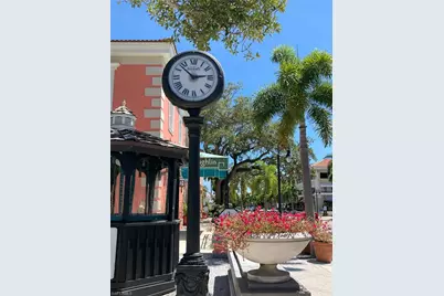 1016 7th St S, Naples, FL 34102 - Photo 18