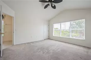 1088 Oxford Ln, Naples, FL 34105 - Photo 10