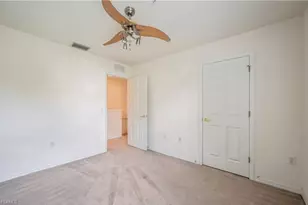 1088 Oxford Ln, Naples, FL 34105 - Photo 16