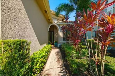 4188 Siderno Ct, Naples, FL 34119 - Photo 12
