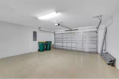 2074 Tamarron Ln, Naples, FL 34120 - Photo 18