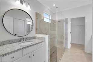 2074 Tamarron Ln, Naples, FL 34120 - Photo 12