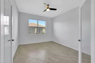 2074 Tamarron Ln, Naples, FL 34120 - Photo 14