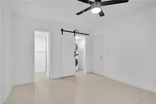 4601 Bayshore Dr, Naples, FL 34112 - Photo 22