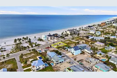 101 Hibiscus Dr, Fort Myers Beach, FL 33931 - Photo 1