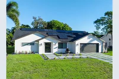 5105 Berkeley Dr, Naples, FL 34112 - Photo 2