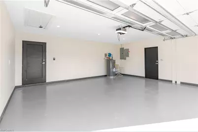 5105 Berkeley Dr, Naples, FL 34112 - Photo 10