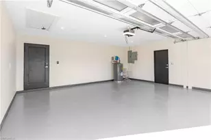 5105 Berkeley Dr, Naples, FL 34112 - Photo 10