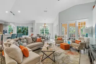 175 Colonade Cir, Naples, FL 34103 - Photo 16