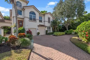 175 Colonade Cir, Naples, FL 34103 - Photo 2