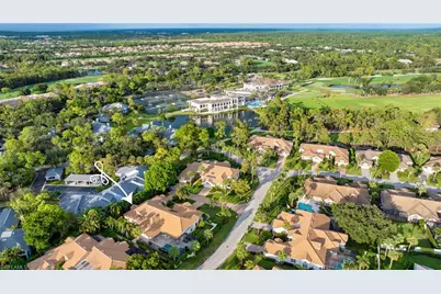 763 Glendevon Dr, Naples, FL 34105 - Photo 4