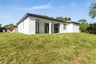 820 Fitch Ave, Lehigh Acres, FL 33972 - Photo 20