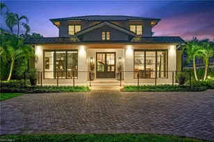349 2nd Ave N, Naples, FL 34102 - Photo 4