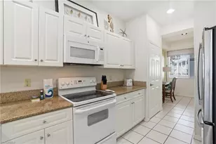 7920 Mahogany Run Ln, Naples, FL 34113 - Photo 16