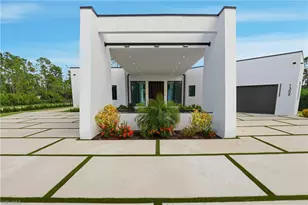 1388 Everglades Blvd N, Naples, FL 34120 - Photo 2