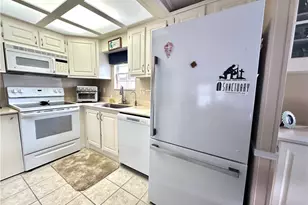 4720 Candlestick Ct W, Estero, FL 33928 - Photo 16