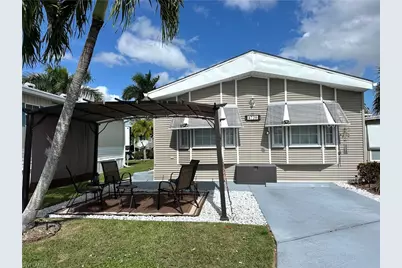 4720 Candlestick Ct W, Estero, FL 33928 - Photo 2