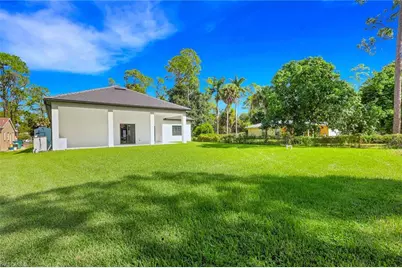 3524 29th Ave SW, Naples, FL 34117 - Photo 40