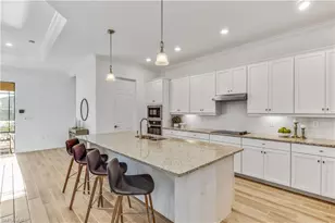 28081 Foxrock Ct, Bonita Springs, FL 34135 - Photo 10