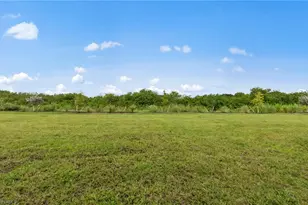 1209 Caloosa Cv Dr, Labelle, FL 33935 - Photo 20