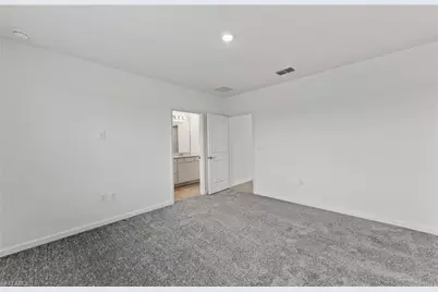 1002 Caloosa Breeze Dr, Labelle, FL 33935 - Photo 12