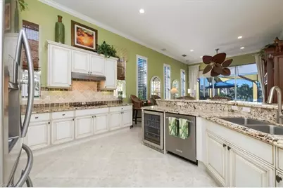 8535 Bellagio Dr, Naples, FL 34114 - Photo 10